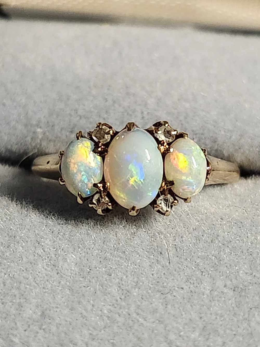 Vintage Opal Three-Stone Ring in White Opal and 14 K Gold